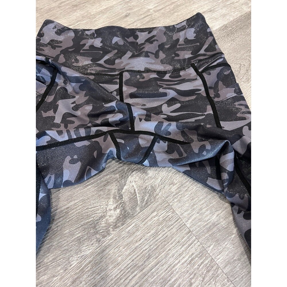 4 Pack ! ZYIA size 4 -Light n Tight High-Rise‎ Leggings $59-$79 preown NWT - Picture 11 of 16